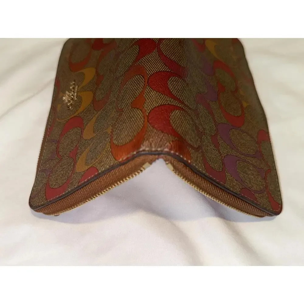 Coach Large Phone Wallet In Rainbow Signature Canvas C1872 - Picture 4 of 9